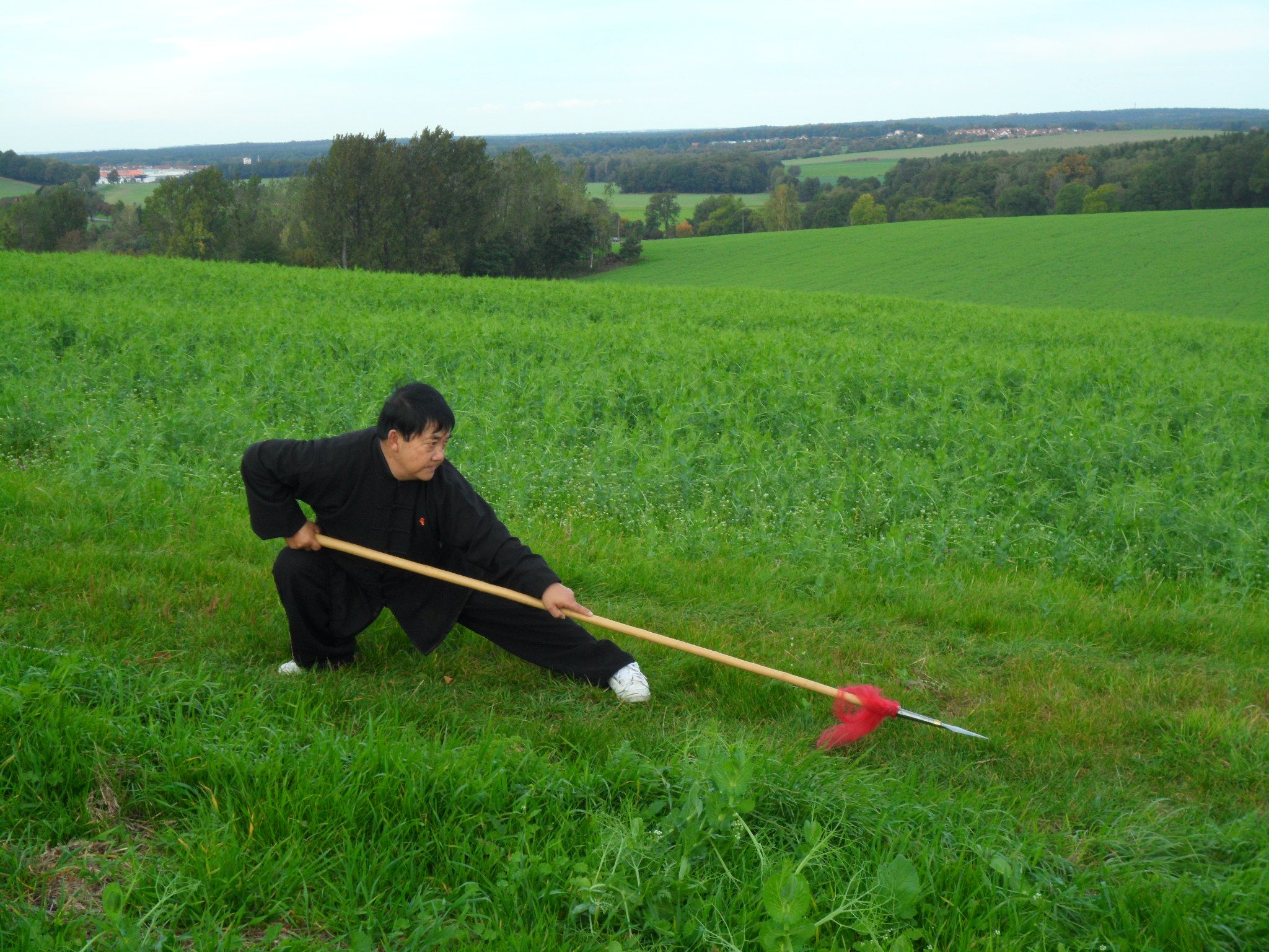 Meister Li Sui Yin mit dem Speer